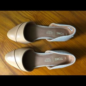 TOMS Flats - Womens Size 5